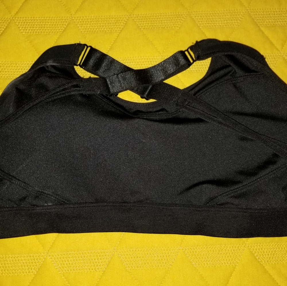 Everlast sports bra